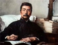 鲁迅受邀到北大讲课，满身补丁被学生嘲笑，15分钟后都笑不出来了