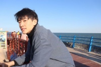 收集声音的人和他的欧拉白猫的故事