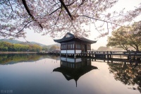 人在做，天在看，举头三尺有神明