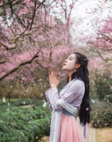 七绝•轮回不渡满相思