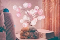 只愿你的手，一直攥在我手心