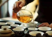 老祖宗俗语：“茶满欺人，酒满敬人”，为什么？有何依据？