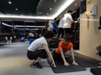 美女健身教练回忆2020：骑单车送外卖，5000元收入犹如雪中送炭