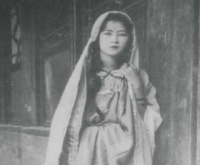 闻一多田汉为她痴迷，徐志摩给她捧过痰盂，绝代风华，婚姻却不幸