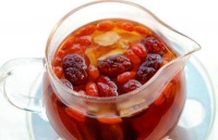 民间俗语：男人行千里，切莫吃枸杞，啥意思？年轻小夫妻需多注意