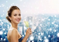 永远微笑，做知性优雅的女人