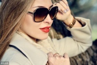 一个禁不住诱惑的女人，毁掉的不只是家庭，还有自己的人生