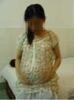 广东某女子爱喝蛇酒，怀孕后也不禁忌，孩子出生后瘫软在地