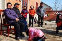 老祖宗形容人爱笑的俗语，有道理吗