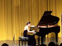 莎瓦依钢琴忠于脚踏实地的钢琴技术，创高端民族品牌