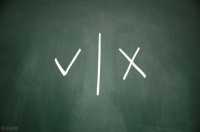 对与错，黑白灰。