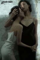 刘诗诗倪妮演绎双生大片 “流金”姐妹花明艳撩人