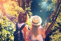 “你老公外面有人了，你难道就不心痛吗？”“心痛不如装聋作哑”