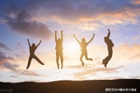 所谓逆袭，其实是一步一个脚印走下来的结果