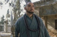 能打败林冲，能战平呼延灼，宋江却不让他进五虎，也不让他进八骠