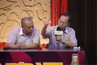 男子花100万买一卷书，妻子怕被骗跑来鉴宝，专家鉴定后气愤不已