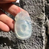 武汉汇和城汇玉石缘寒冬来临，一块美玉暖身又暖心