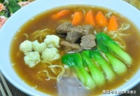 心理测试：选你最喜欢的一碗面做晚餐，测你十年后过上怎样的生活