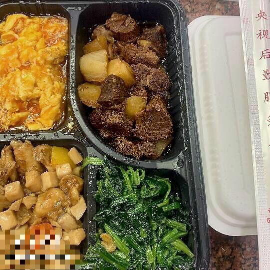 网友爆料春晚演员伙食