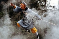 悟空与玉帝第一次见面，为何把众仙吓得魂飞魄散？你看他们在聊啥