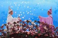 何占豪茅威涛跨界合作 袁雪芬范瑞娟青春影像再现  新版《梁祝》惊艳了多少人的梦里时光