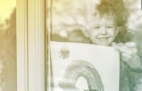 当你不能外出时如何与孩子一起生存