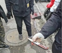 南京雨花台区发生一起事件，场面令人揪心，网友直言：愚蠢又可怕