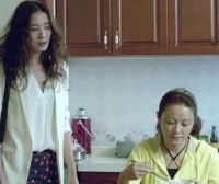 我那个搅屎棍的小姑子，撕毁我的衣服，还挑衅：“你能把我怎样”