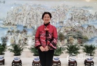 青岛市政协委员莫蓓茜：以主题命名青岛的文化巴士