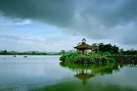 俗语“水至清则无鱼”，其实后半句才是精髓，可惜十人九不知！