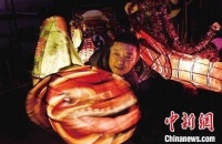 浙江坎门鳌龙鱼灯舞：“指上游鱼”话传承故事