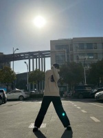 郑爽道歉秒删后关注金晨 发文：攻击我，反弹！