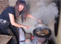 俗语：人怕仰头，狗怕背手，2句古人言，说的头头是道