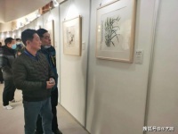 “许我春风-文进·马凤山书画展”在淮北矿业集团展厅举行