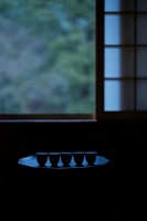 朋友不贵在多，而在风雨同行！