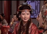 《红楼梦》中，王夫人因何叫薛宝钗管理贾府事务？王熙凤知道原因