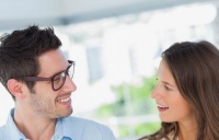 请相信自己，努力过后，才知道许多事情，坚持坚持，就过来了