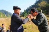 俗语“父子不同桌，叔侄不对饮”，酒桌文化有哪些讲究？