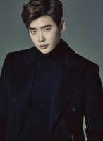 李钟硕退伍后再敲定新作 金来沅等有望携手出演