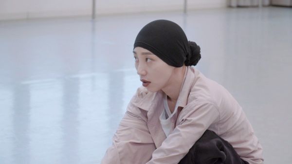 节目里谈及死亡态度时，@谢欣XDT 直言：我想以我的方式死去……