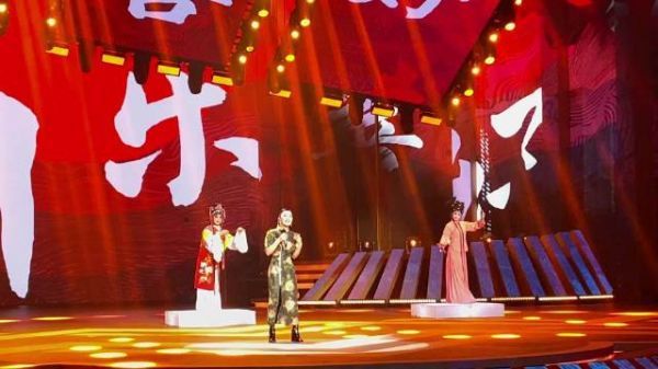 想象过吗，当戏曲撞上嘻哈，会有什么化学反应？