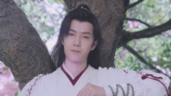 王一博赵丽颖《有翡》合作很棒，又同时获得年度星动男神女神……
