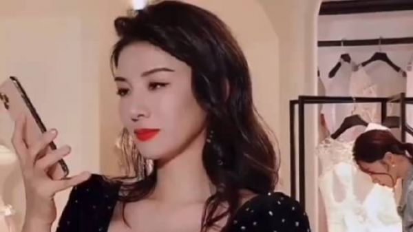 虽然前夫黄毅清是渣男，但是不得不说，女儿真的长得像他……
