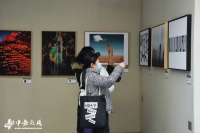安徽合肥首办摄影艺术双年展 展出三大类近200幅作品