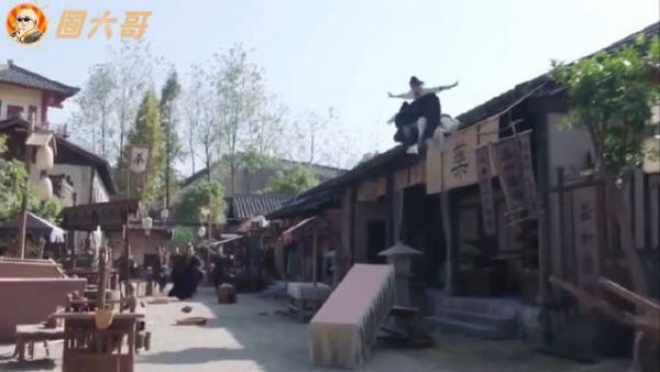 恭喜王一博又一次新角色的扮演……
