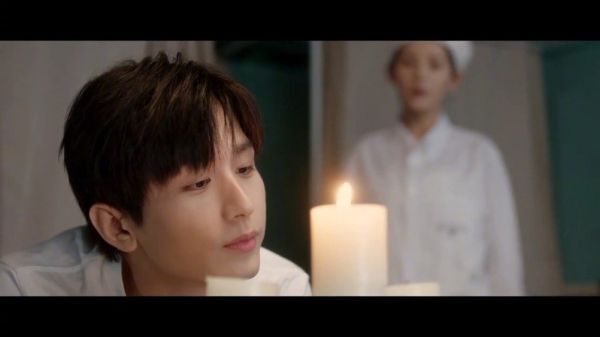穿黑衣杵拐杖这里太鲨人了，还有我们傅云深太会撩妹了吧……