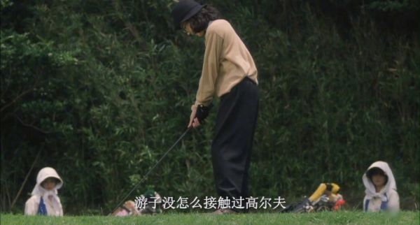 那个摇头晃脑的可爱女孩，原来出自这里，值得细细品味的电影！