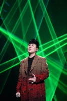 老父亲实锤！胡彦斌帮孟美岐力抢高嘉朗 惊喜国风合作舞台引发猜想