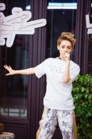 可以用心聆听，也可以用力舞蹈……