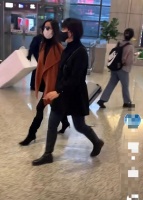 李若彤暴瘦认不出？大腿小腿一样粗，曾险被潜规则55岁仍单身